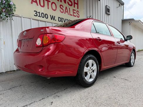 Used 2010 Toyota Corolla LE FWD image 4