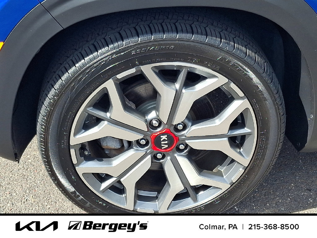 Certified 2021 Kia Seltos SX w/ SX Sunroof Package AWD/4WD image 10