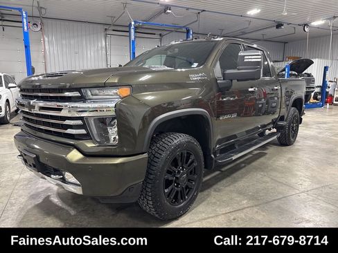 Used 2022 Chevrolet Silverado 2500 High Country w/ Z71 Off-Road Package image 3
