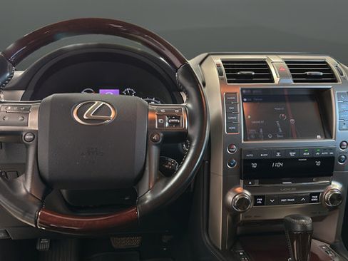Used 2019 Lexus GX 460 Premium AWD/4WD image 12