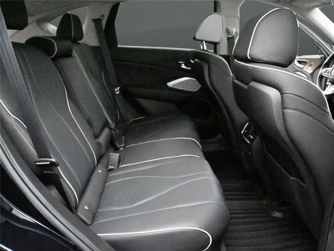 Used 2024 Acura RDX SH-AWD w/ Advance Package image 19