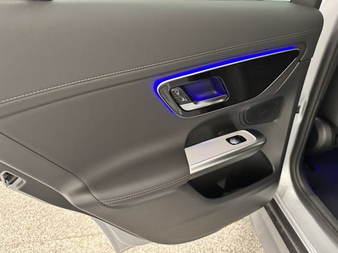 New 2026 Mercedes-Benz GLC 350e 4MATIC image 17