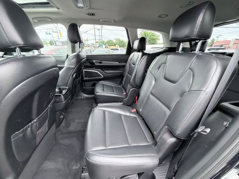 Used 2021 Kia Telluride S AWD/4WD image 25