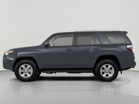 Used 2019 Toyota 4Runner Limited RWD image 2
