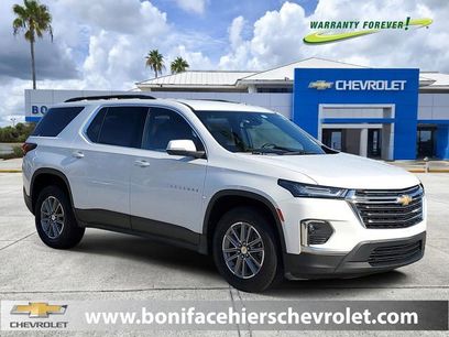 Used 2022 Chevrolet Traverse LT
