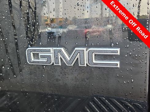 Used 2024 GMC Hummer EV 3X w/ LPO, Illumination Package image 11