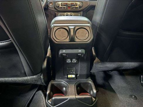 Used 2021 Jeep Gladiator Overland w/ Popular Equipment Package AWD/4WD image 33