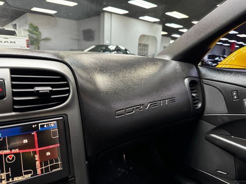 Used 2007 Chevrolet Corvette Convertible w/ Preferred Equipment Group image 37