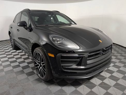 New 2026 Porsche Macan image 9