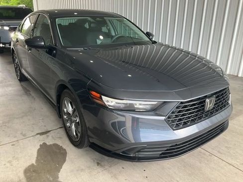 Certified 2023 Honda Accord EX image 25