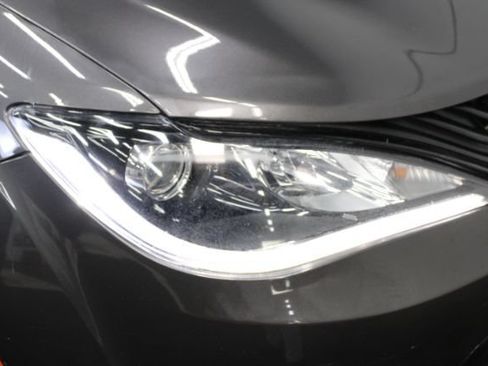 Used 2019 Chrysler Pacifica Touring-L w/ S Appearance Package FWD image 26