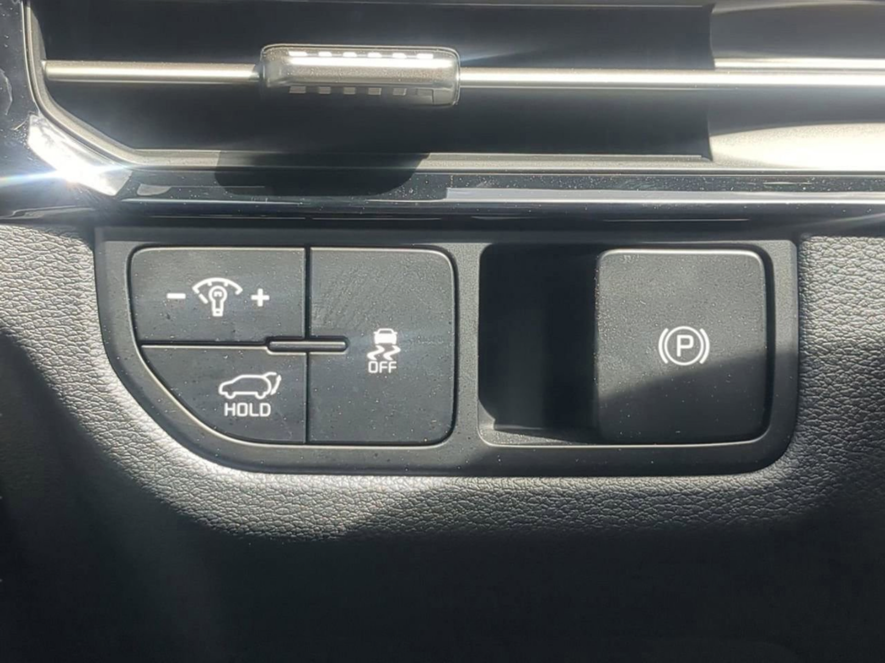 New 2026 Kia Sportage SX FWD image 29
