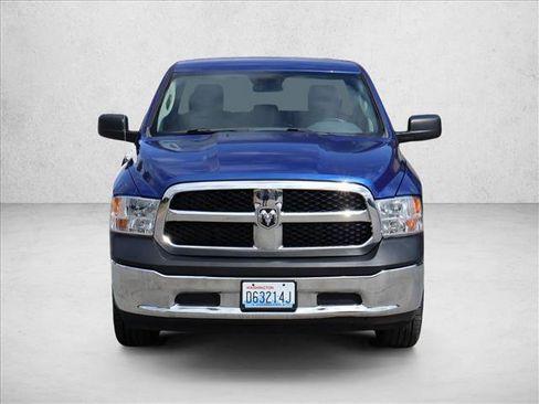 Used 2018 RAM 1500 ST w/ SXT Appearance Group AWD/4WD image 2