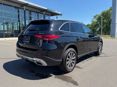 Used 2024 Mercedes-Benz GLC 300 4MATIC w/ Driver Assistance Package image 7
