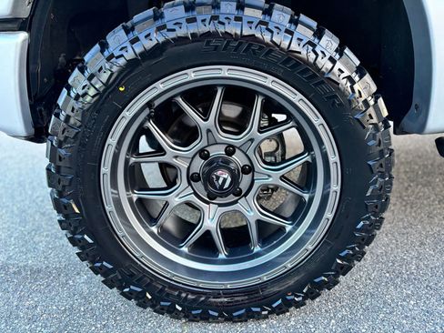 Used 2015 Ford F150 XLT w/ Equipment Group 302A Luxury image 11