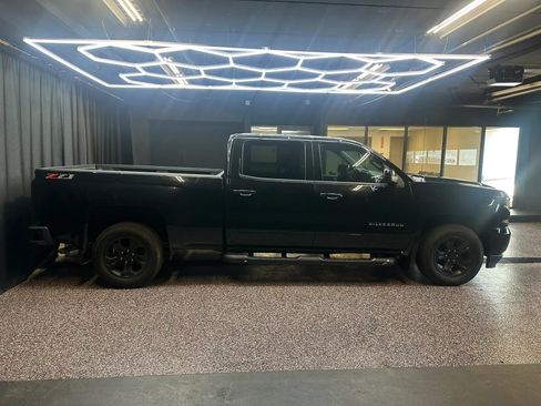 Used 2018 Chevrolet Silverado 1500 LT w/ True North Edition AWD/4WD image 8