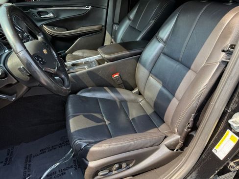 Used 2019 Chevrolet Impala LT w/ Sunroof and Spoiler Package FWD image 11