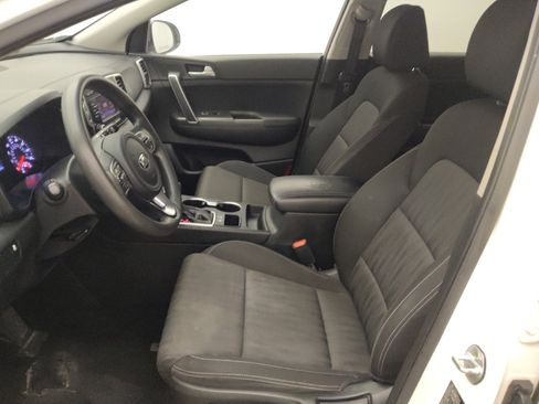 Used 2019 Kia Sportage LX FWD image 17