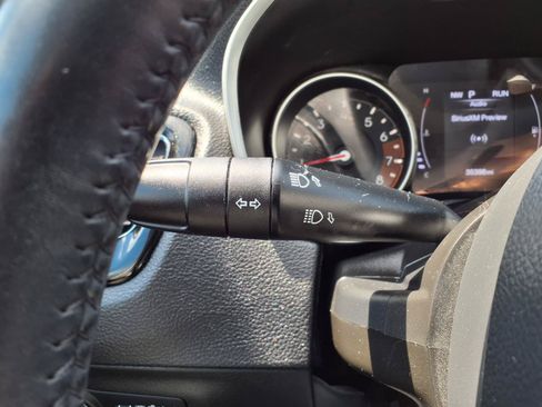 Used 2020 Jeep Compass Latitude AWD/4WD image 15