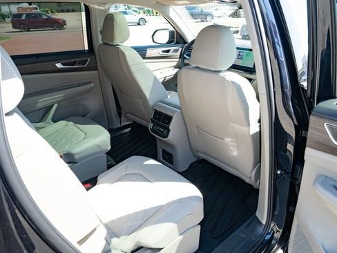 New 2026 Volkswagen Atlas SEL Premium R-Line AWD/4WD image 40
