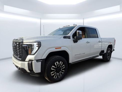 Used 2024 GMC Sierra 3500 Denali Ultimate image 7