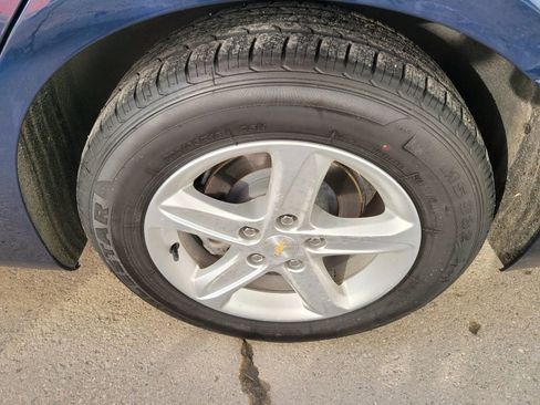 Used 2022 Chevrolet Malibu LT FWD image 11