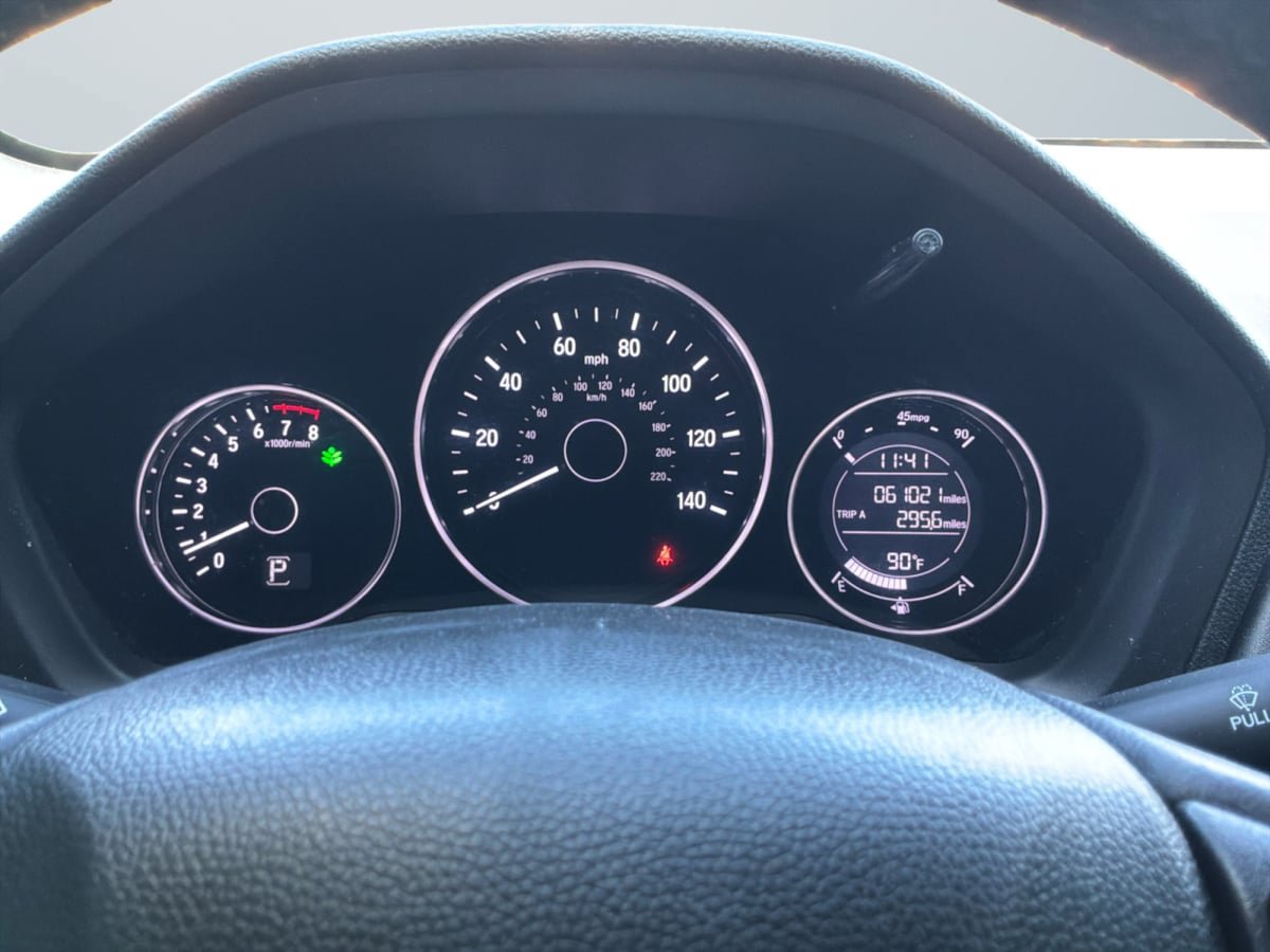 Used 2021 Honda HR-V Sport image 12