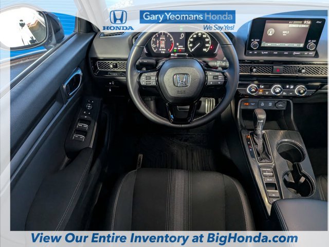 Used 2025 Honda Civic Sport image 15