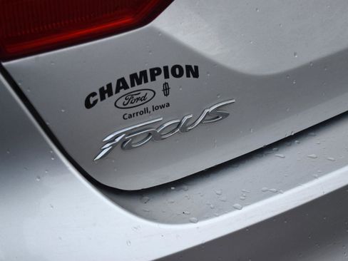 Used 2013 Ford Focus SE image 10