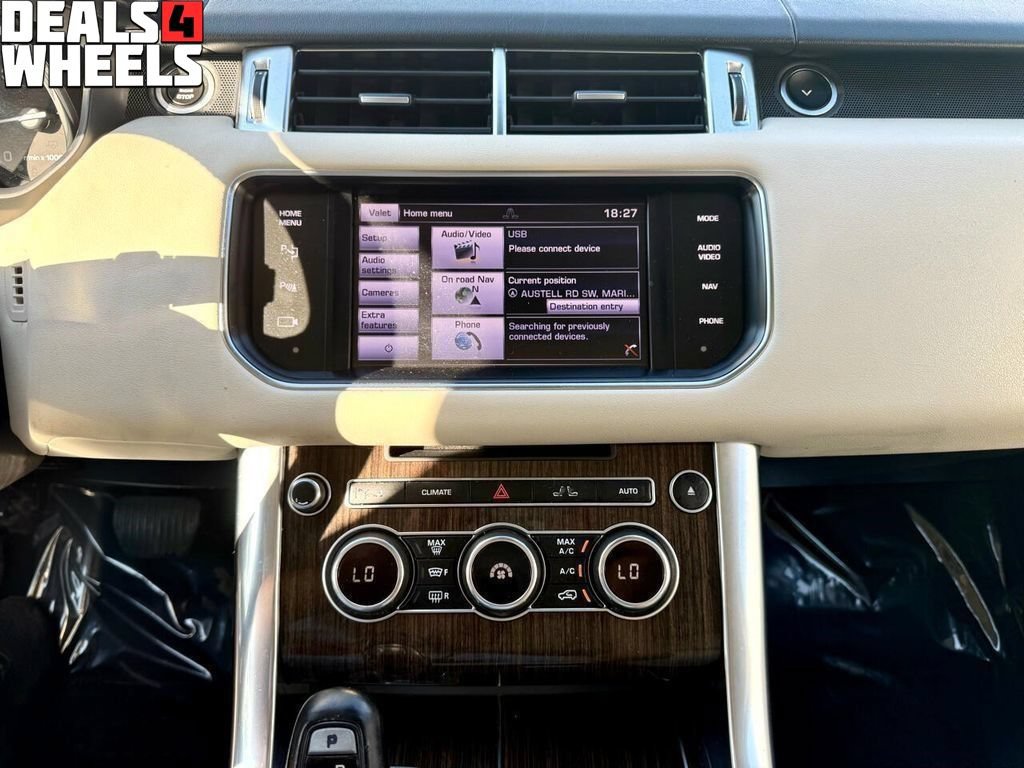 Used 2014 Land Rover Range Rover Sport HSE AWD/4WD image 7