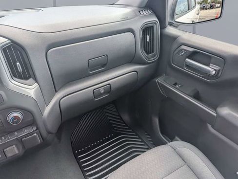 Used 2024 Chevrolet Silverado 1500 Custom Trail Boss AWD/4WD image 18