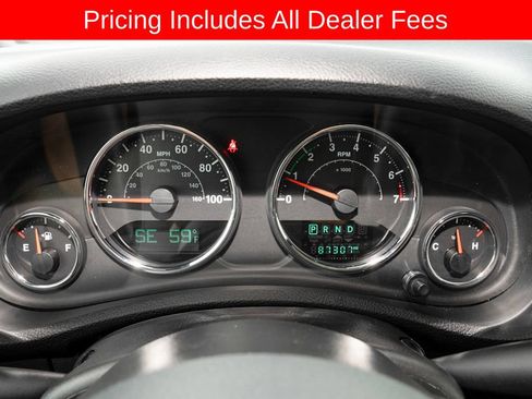 Used 2017 Jeep Wrangler Unlimited Sahara w/ Connectivity Group AWD/4WD image 17
