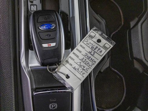Used 2023 Subaru Ascent Onyx Edition Limited AWD/4WD image 31
