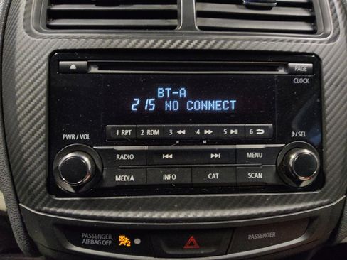 Used 2017 Mitsubishi Outlander Sport LE image 25