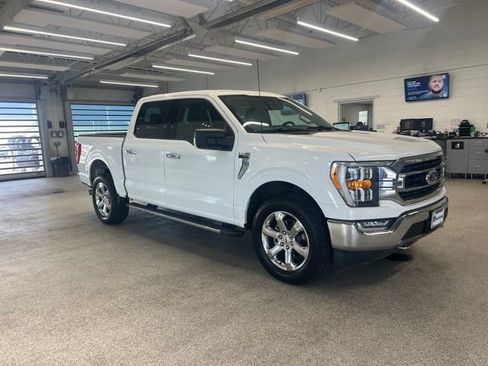 Used 2021 Ford F150 XLT w/ Equipment Group 302A High AWD/4WD image 3