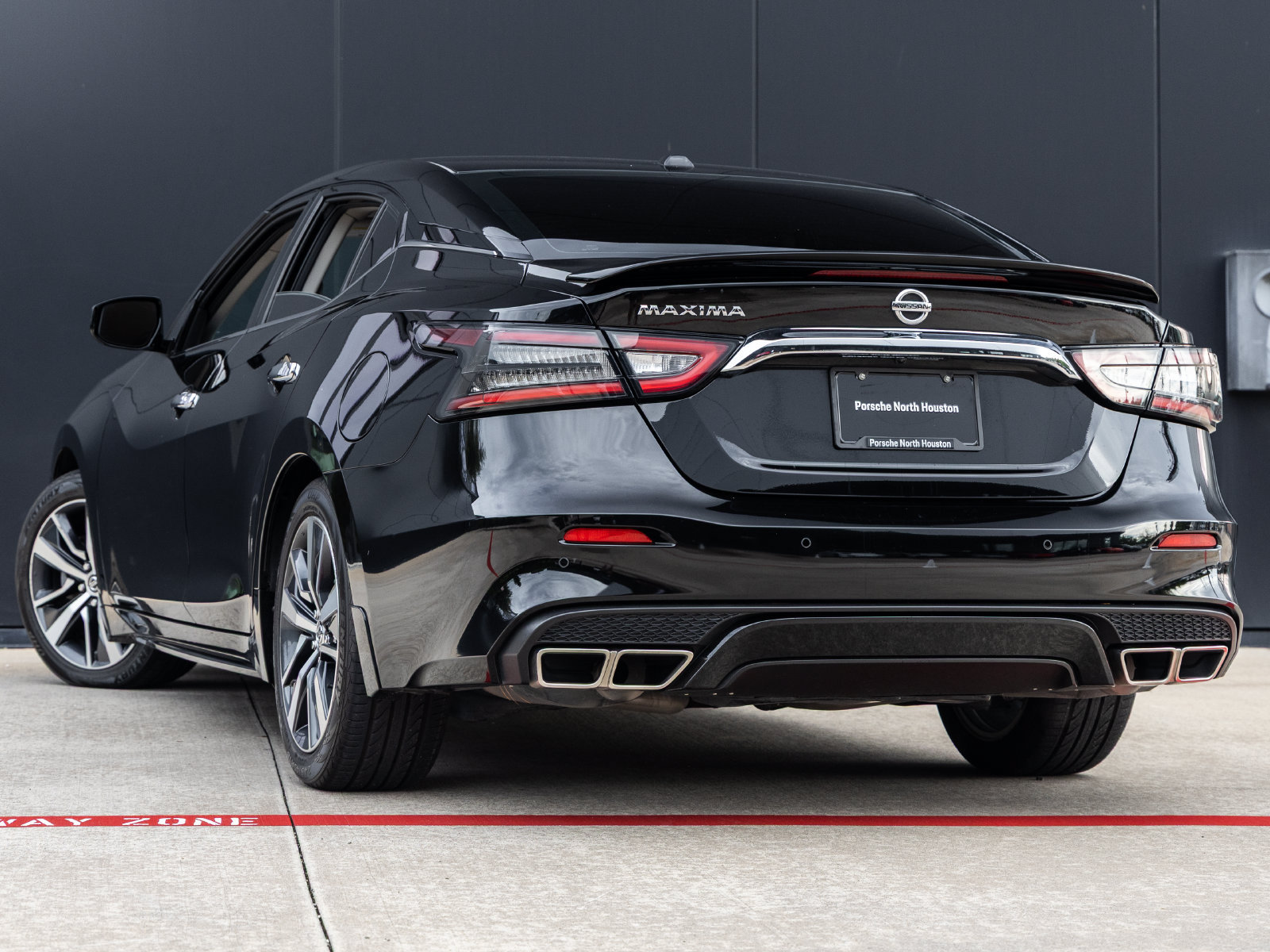 Used 2020 Nissan Maxima 3.5 S w/ Floor Mat Group FWD image 6
