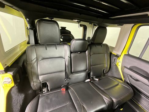 Used 2023 Jeep Wrangler Unlimited Rubicon 392 AWD/4WD image 21