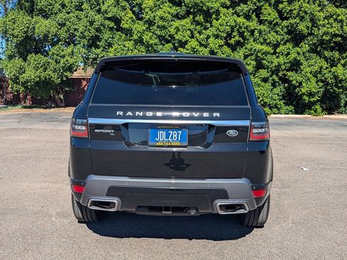 Used 2020 Land Rover Range Rover Sport HSE image 4