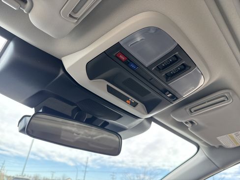 New 2026 Subaru Crosstrek 2.0i Premium image 28