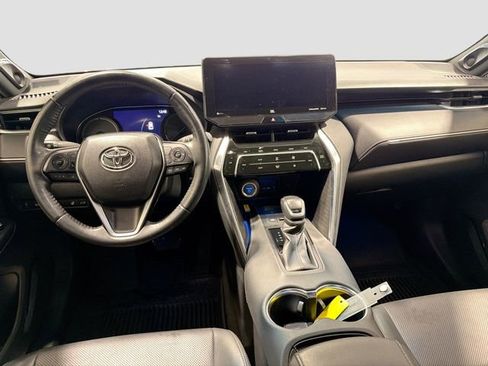 Certified 2021 Toyota Venza XLE w/ Softex Package AWD/4WD image 20