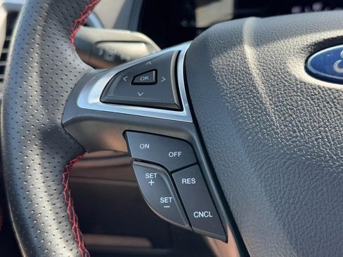 Used 2023 Ford Edge ST-Line AWD/4WD image 16