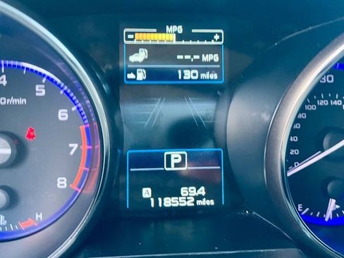 Used 2017 Subaru Outback 3.6R Limited AWD/4WD image 10