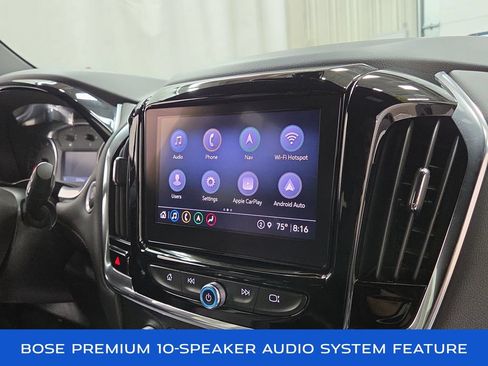 Used 2023 Chevrolet Traverse RS AWD/4WD image 16