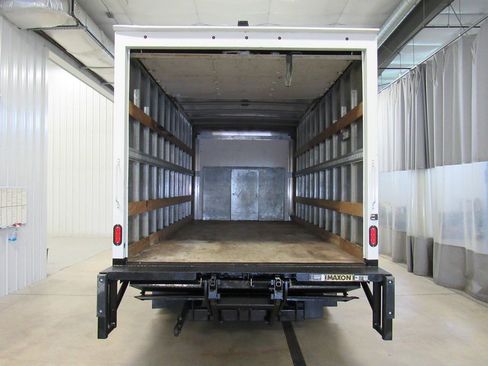 Used 2022 Ford E-350 and Econoline 350 Super Duty w/ Power Windows & Locks Group RWD image 13