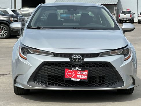 Used 2021 Toyota Corolla LE FWD image 11