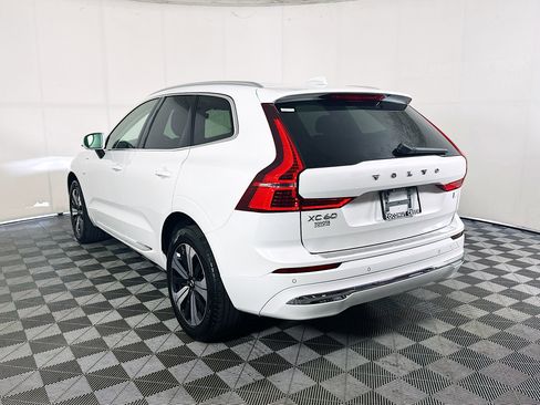 Used 2023 Volvo XC60 T8 Core w/ Protection Package Premier AWD/4WD image 5