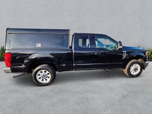 Used 2020 Ford F250 XLT image 5