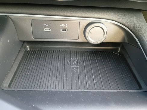 New 2026 Nissan Sentra SR w/ Floor Mat Package image 18