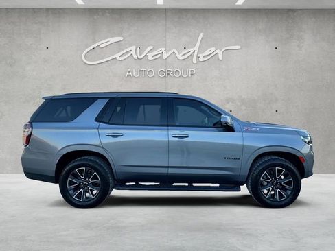 Used 2022 Chevrolet Tahoe Z71 w/ Luxury Package image 17