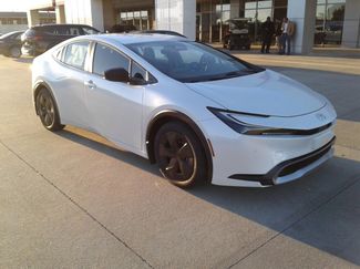 New 2026 Toyota Prius Plug-In Hybrid video 1